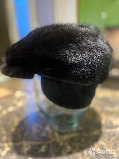 Продам норковую кепку