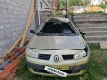 Renault Megane 1.6 MT, 2004, битый, 195 000 км, с пробегом, цена 170 000 руб.