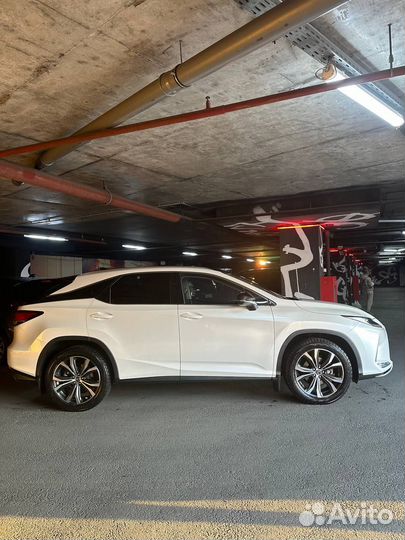 Lexus RX 2.0 AT, 2020, 72 000 км