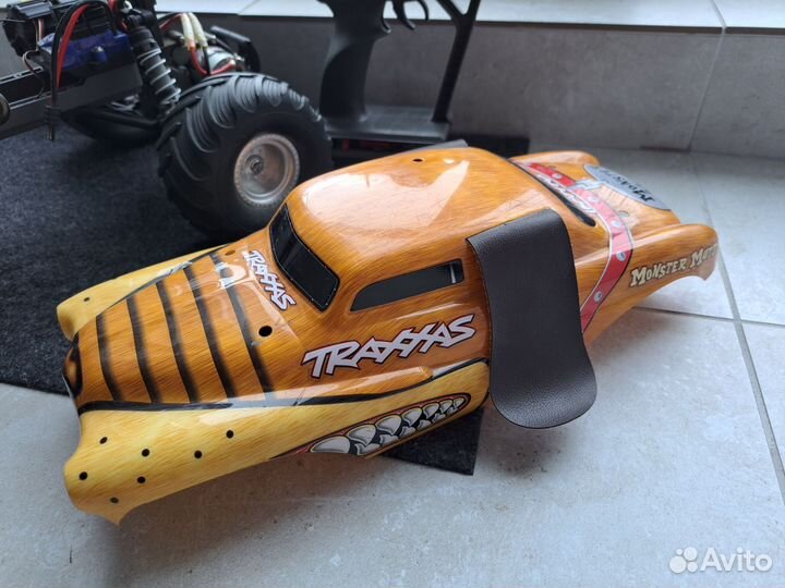 Машина на радиоуправлении