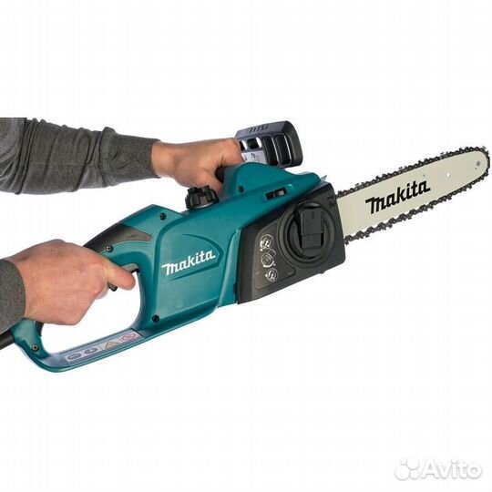 Электрическая цепная пила Makita UC3041A