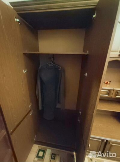 Шкаф для одежды бу