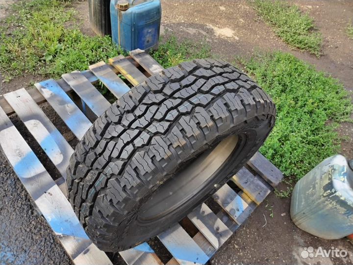 Nokian Tyres Outpost AT 215/65 R16 25F