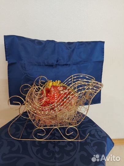Новогодний декор сани для подарка, интерьера
