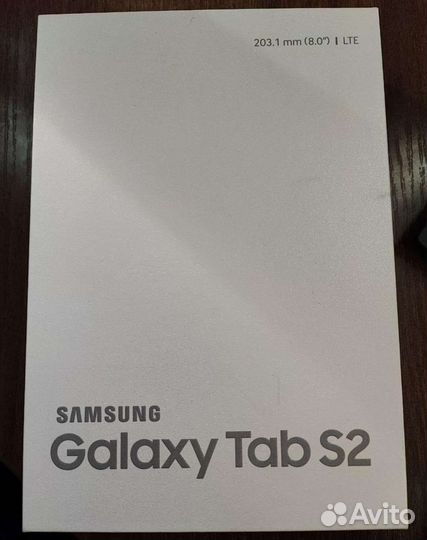 Планшет samsung galaxy tab s2 с чехлом