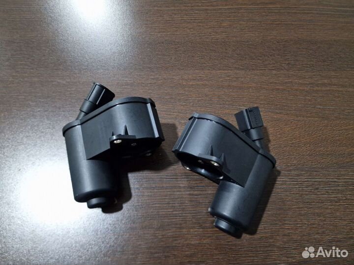 Моторчик суппорта Audi A6 C6 4F0998281B 