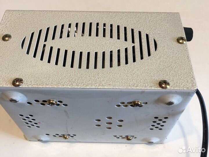 Понижающий трансформаторна