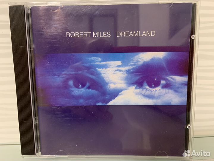 Robert Miles, U2, Kenny G фирменные CD