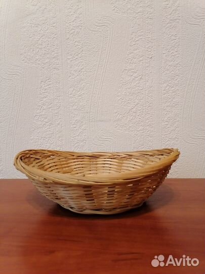 Плетеная конфетница, ваза, корзинка