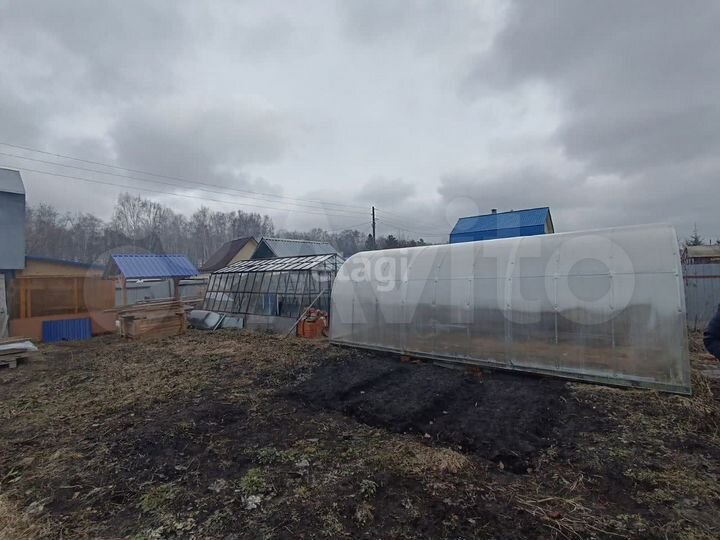 Дача 10 м² на участке 5 сот.