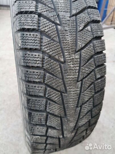 Hankook Winter I'Cept iZ 2 W616 185/65 R15 92T