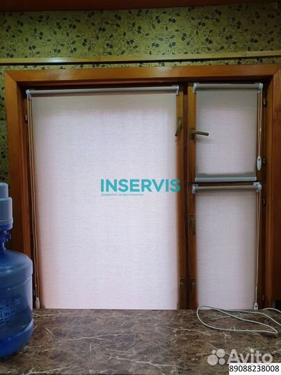 Вертикальные жалюзи на дверной проем