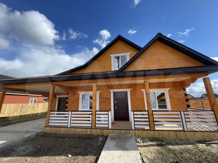 Коттедж 170 м² на участке 8 сот.