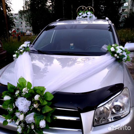 Оформление свадебных машин, выписку из роддома