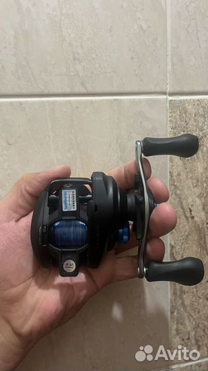 Катушка Shimano SLX 151 HG