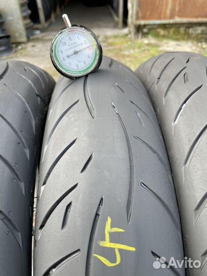 Metzeler Roadtec Z8 Interact 120/70 ZR17