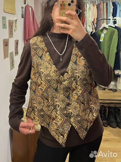 Винтажная жилетка