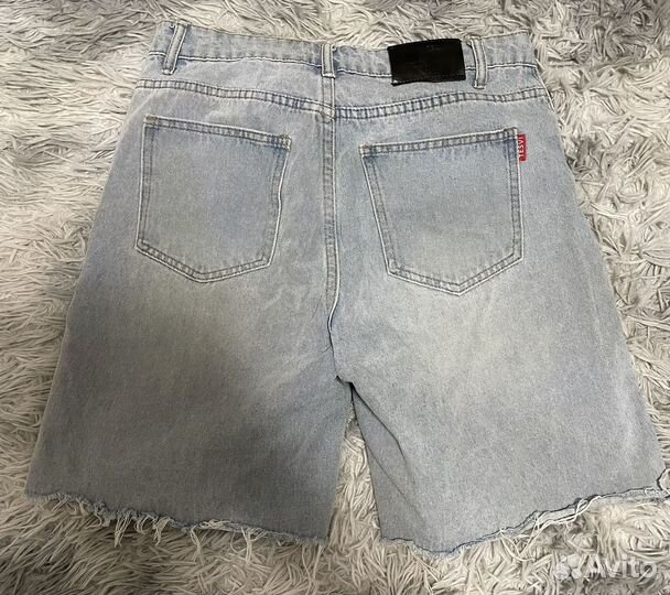 Джинсовые шорты