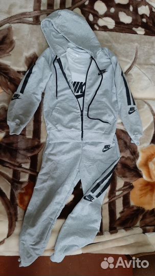 Спортивный детский костюм тройка