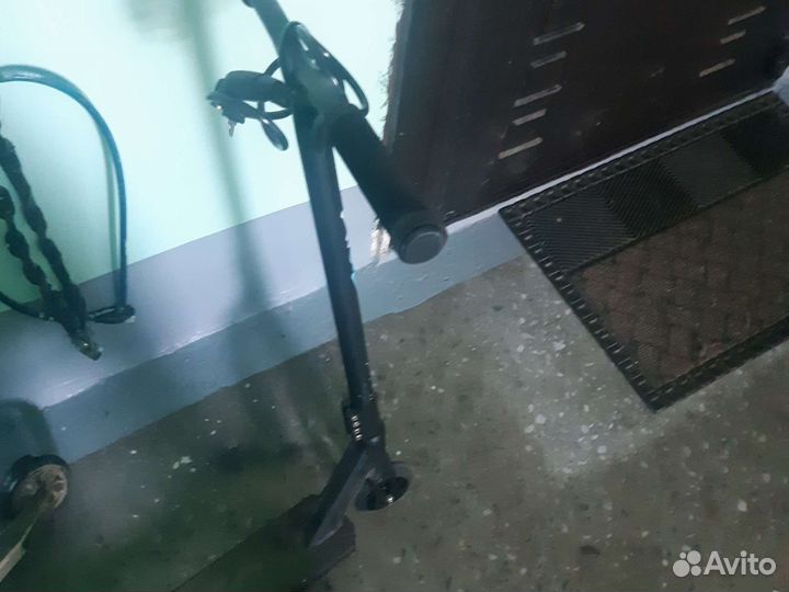 Трюковой самокат