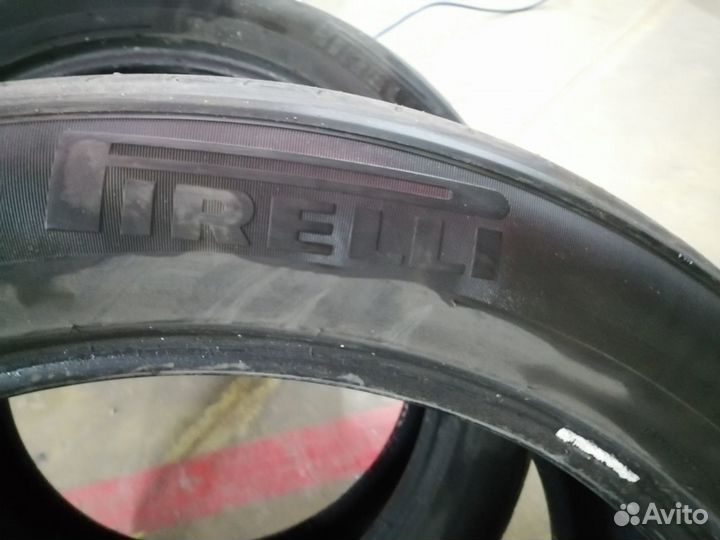 Pirelli P Zero 295/40 R21