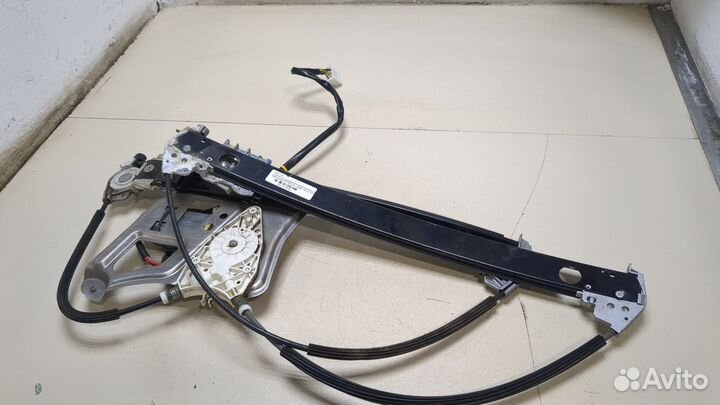 Стеклоподъемник электрический левый передний Mercedes S W220