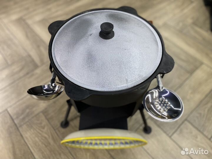 Комплект Казан 10л + печь без трубы