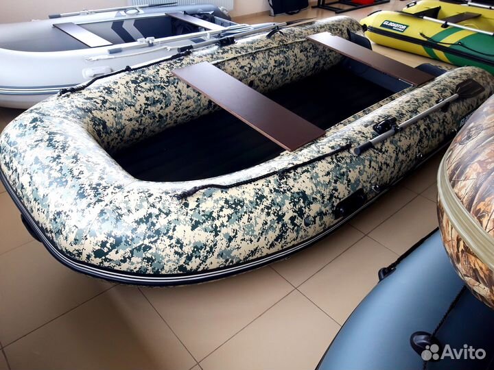 Надувная лодка gladiator E380S в наличии