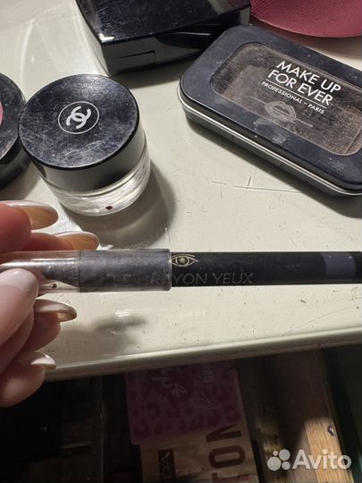 Chanel карандаш синий