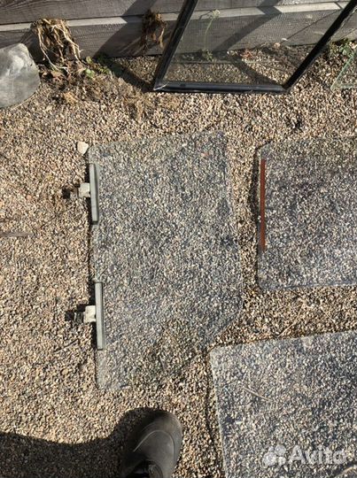 Стекло ваз 2104