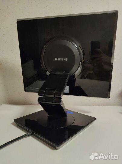 ЖК Монитор Samsung 970p 19