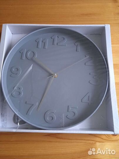 Часы настенные новые