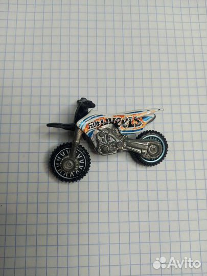 Hot Wheels моделька мотоцикл кросс