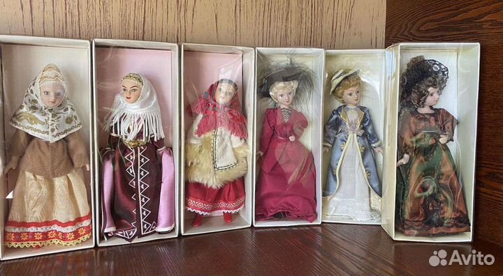 Куклы фарфоровые коллекционные de agostini