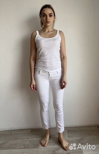 Джинсы женские