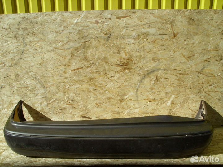 Бампер задний Toyota Celsior uсf10UCF11 Коричневый