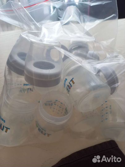 Бутылочки для кормления avent
