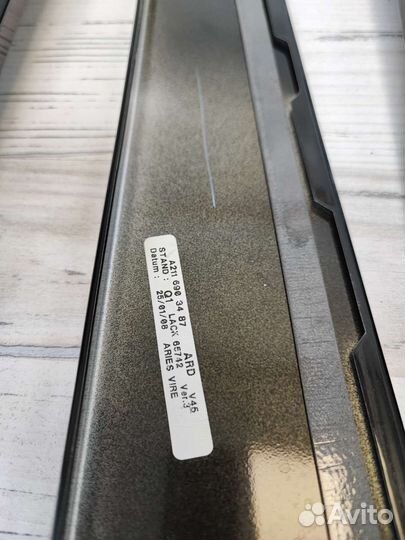 Накладки стоек W211