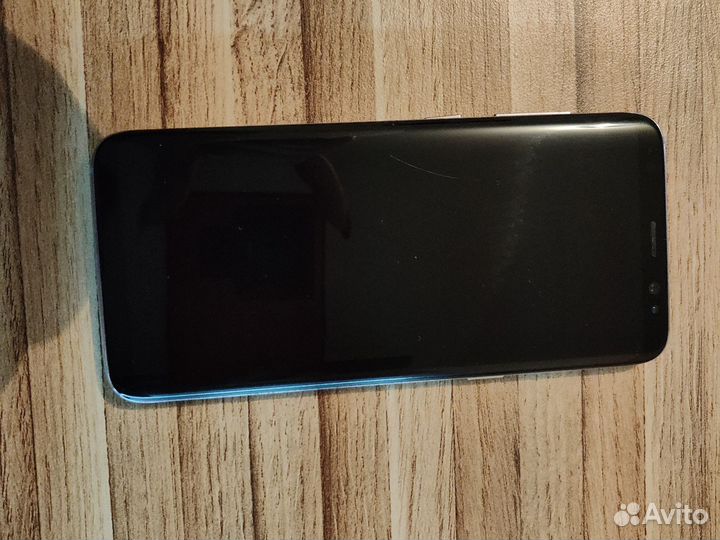 Samsung Galaxy S8, 4/64 ГБ