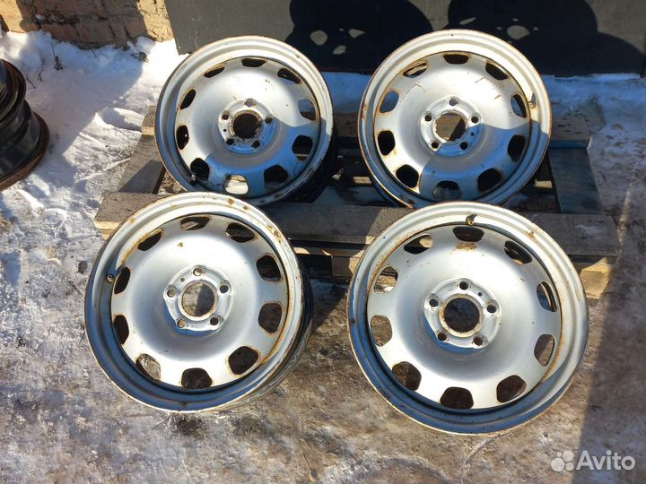 5/114.3 r16 6.5j et50 dia67.1 диски