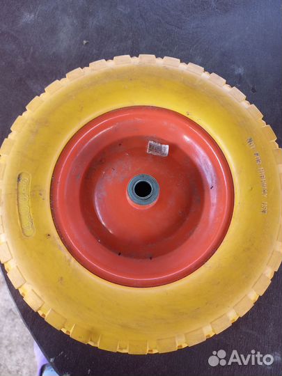 Колесо для тачки