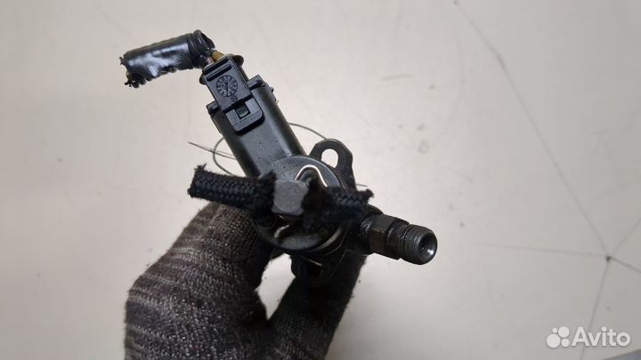 Форсунка топливная Volvo XC90, 2004