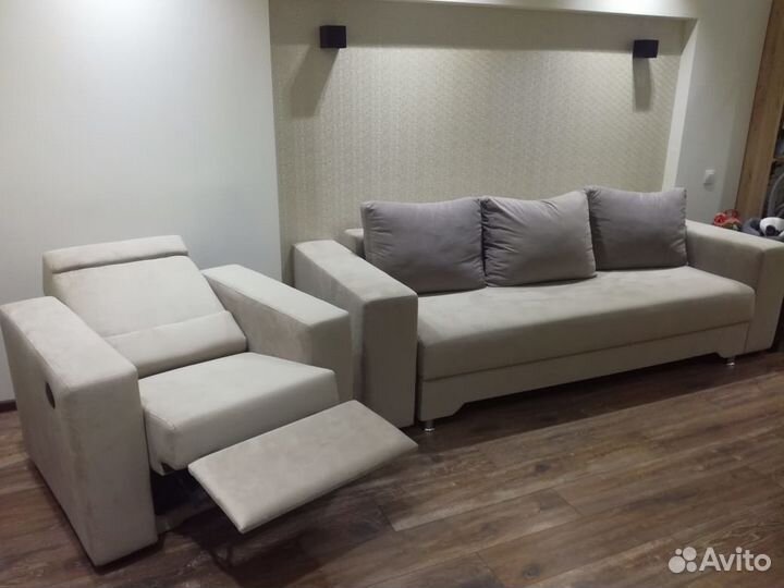 Перетяжка мягкой мебели