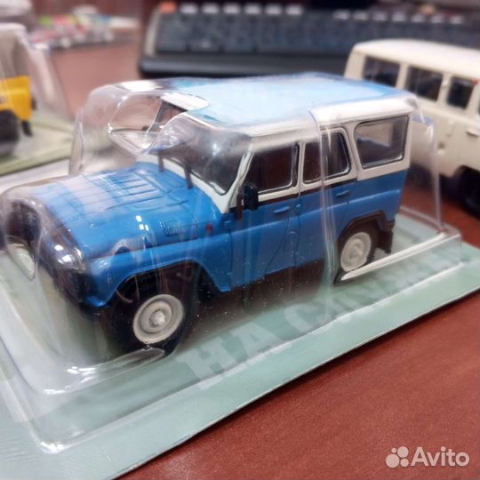 Модели автомобилей 1:43 УАЗ