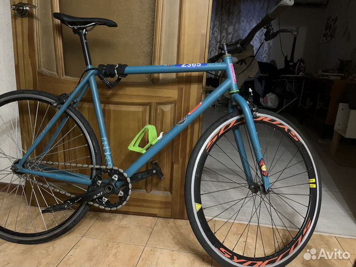 Трековый велосипед