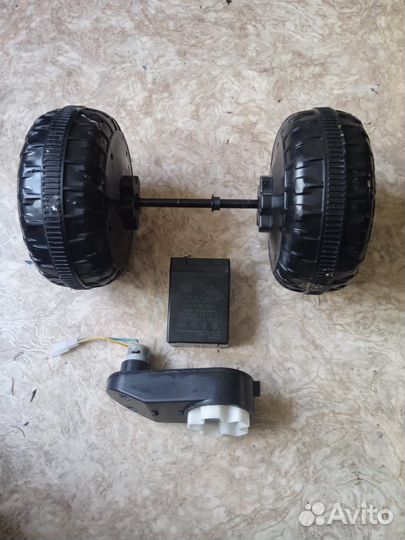 Колеса, аккамулятор, редуктор