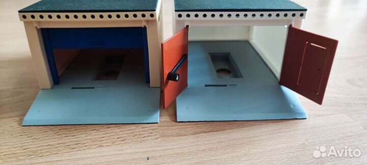 Гараж игрушка