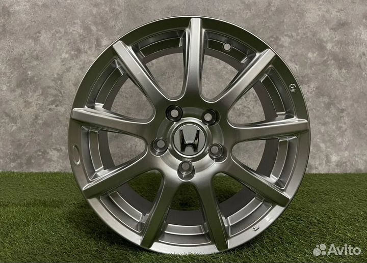 Литые диски на Honda 5x114,3 R16 Р16 реплика