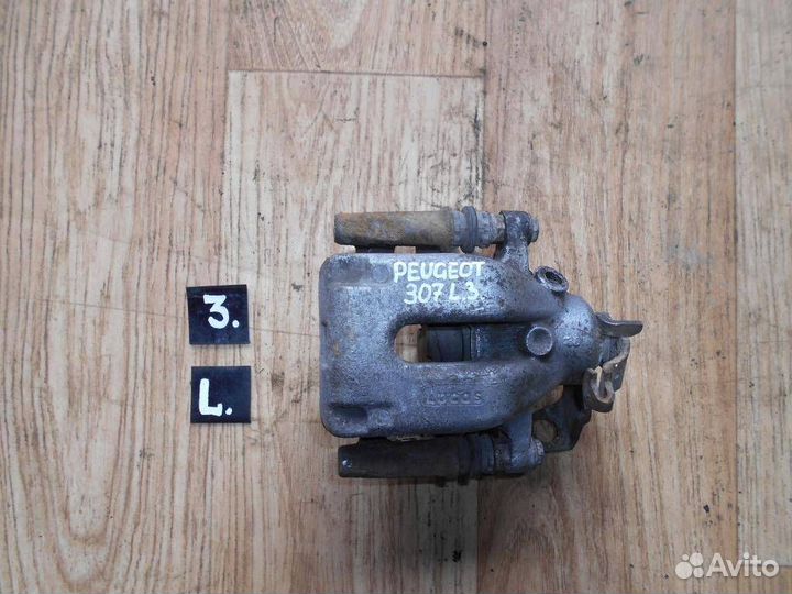 Суппорт задний левый Peugeot 307 2001-2007