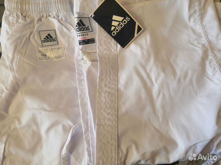 Кимоно для занятия каратэ Adidas, 150 см. Новое